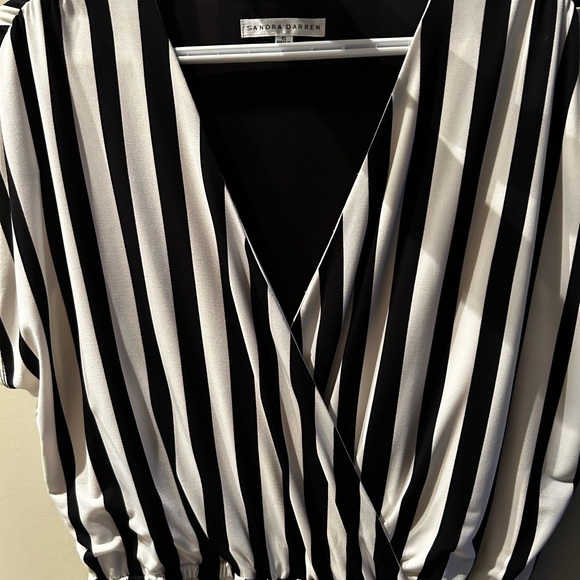 Sandra Darren Stripe Print Jumpsuit - Picture 2 of 4